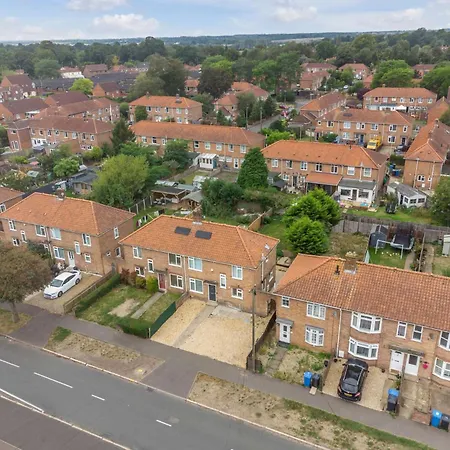 Holiday home 4-bed 3-bath Near Uea *
