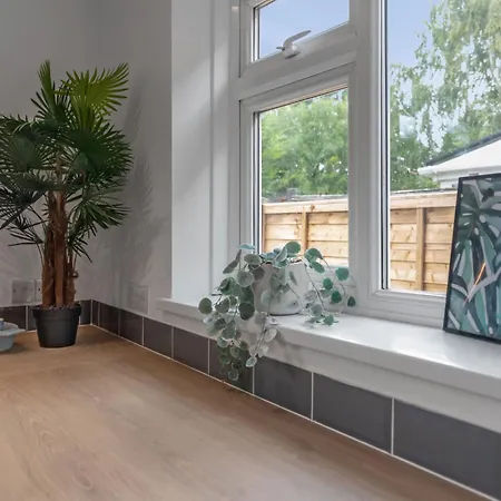 Holiday home 4-bed 3-bath Near Uea